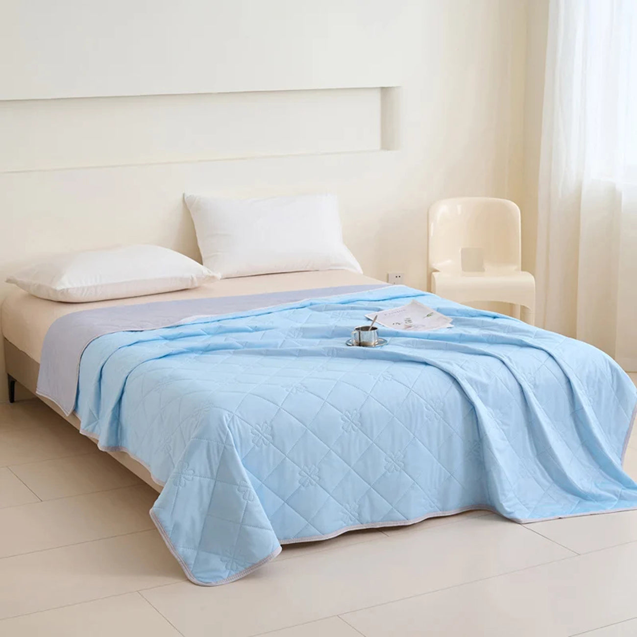 SomnaKool - Cooling Blanket For A Summer Sleep