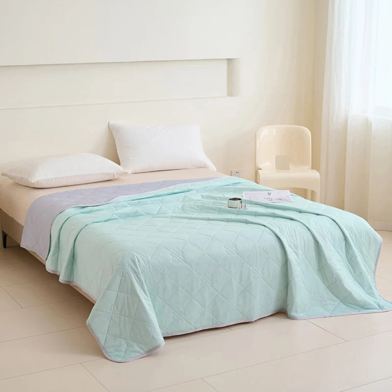SomnaKool - Cooling Blanket For A Summer Sleep